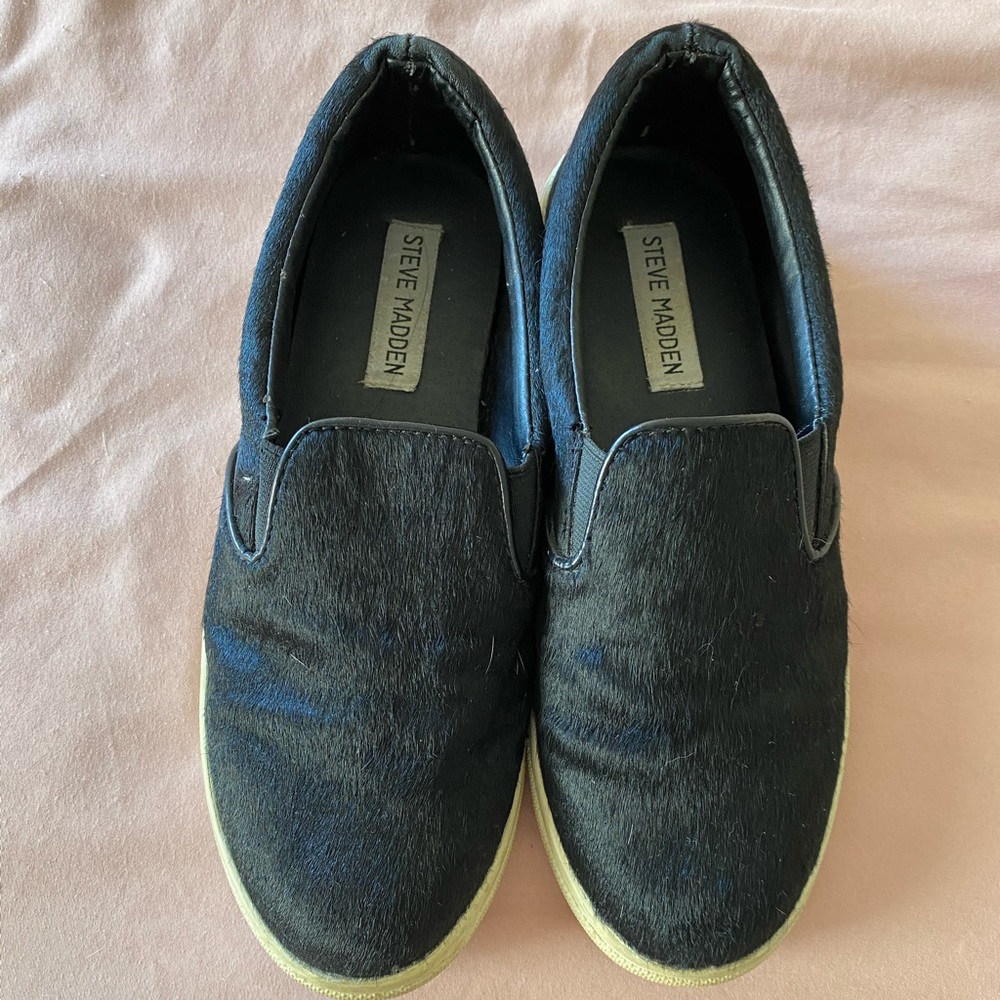 Pony shoes